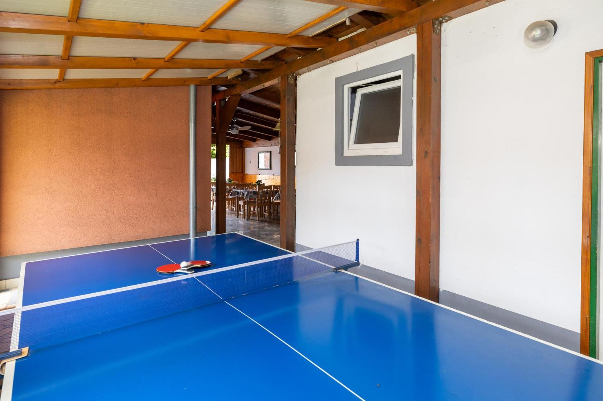 קריקווניצה Apartments Mikanovic מראה חיצוני תמונה