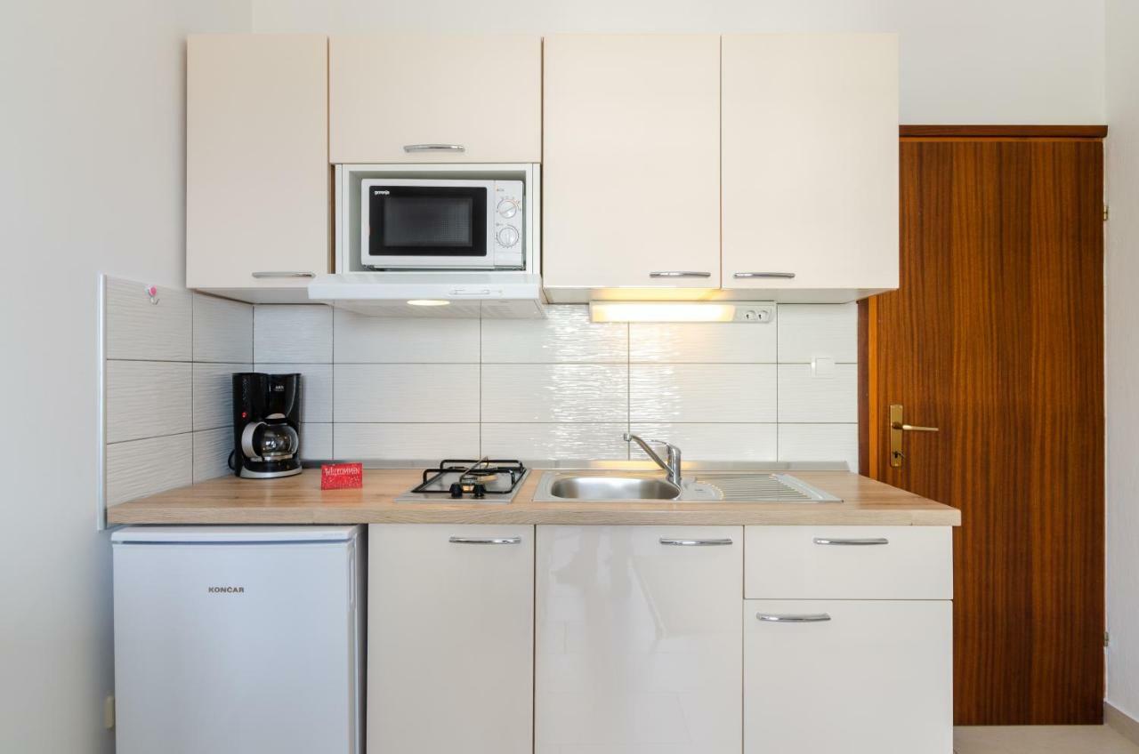 קריקווניצה Apartments Mikanovic מראה חיצוני תמונה